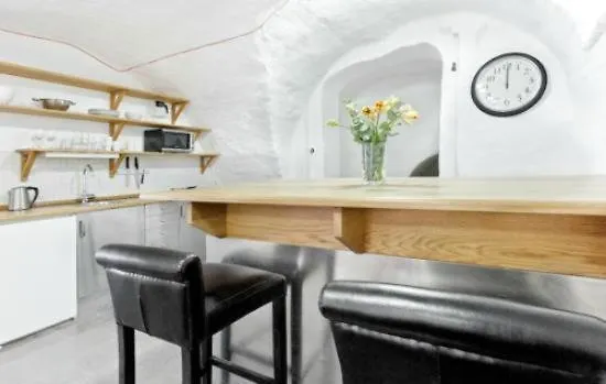 Old Town Hostel-1